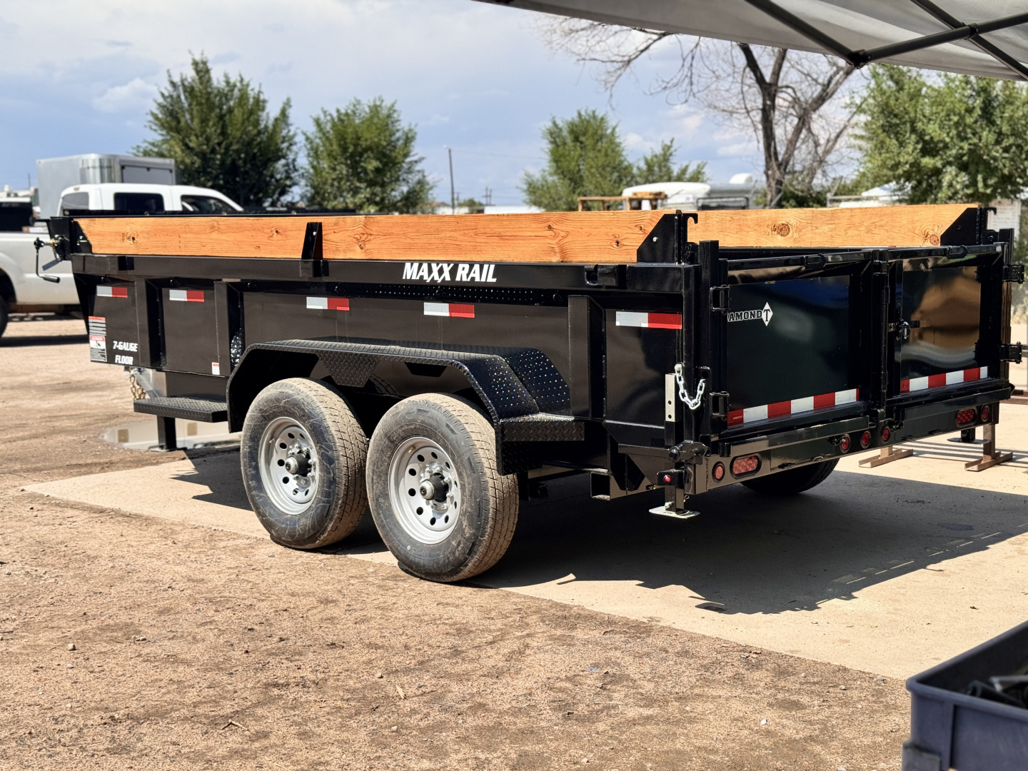 New 2025 Diamond T 7-14 Dump 7K Axles