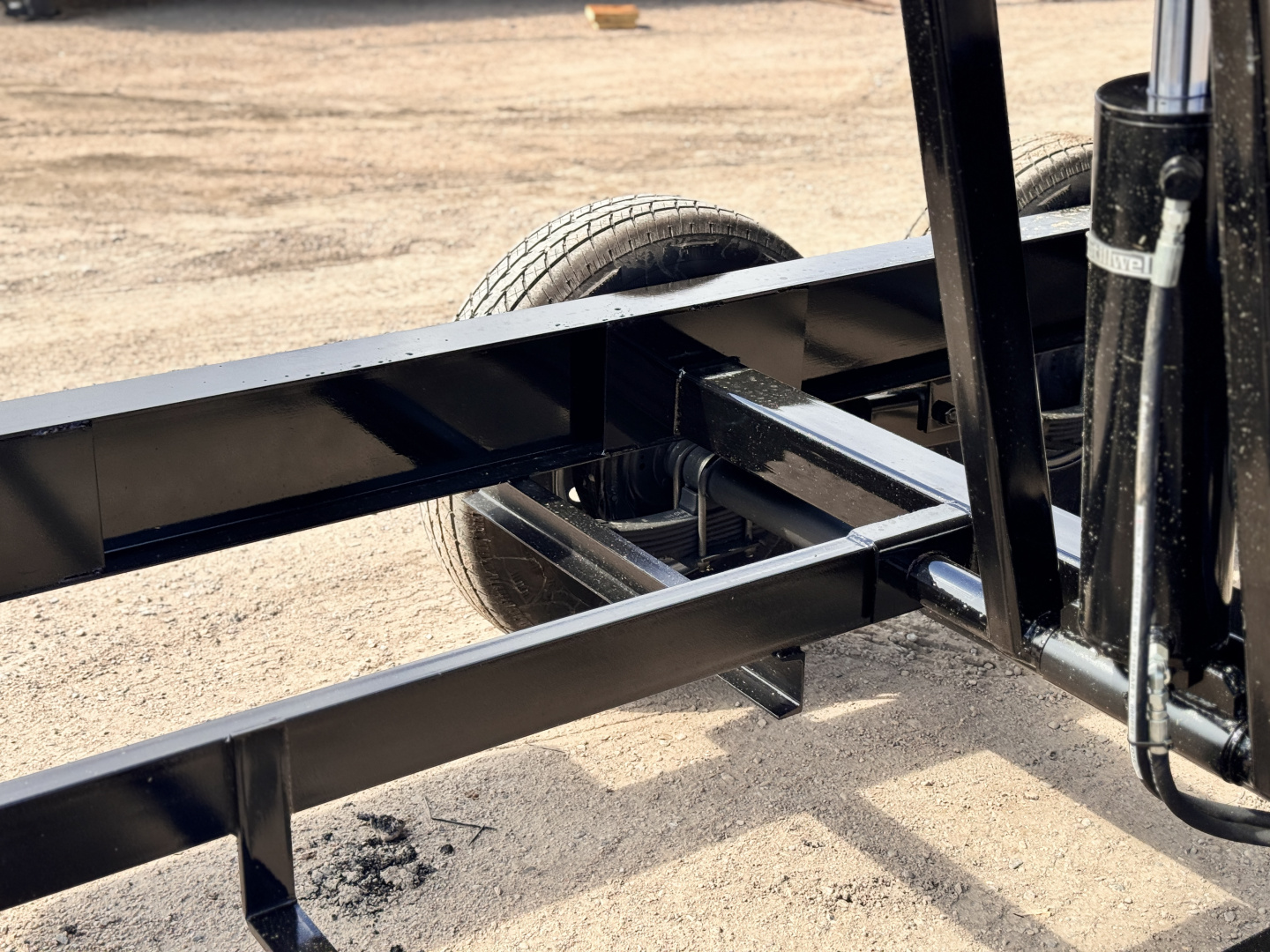 New 2025 Diamond T 7-14 Dump 7K Axles