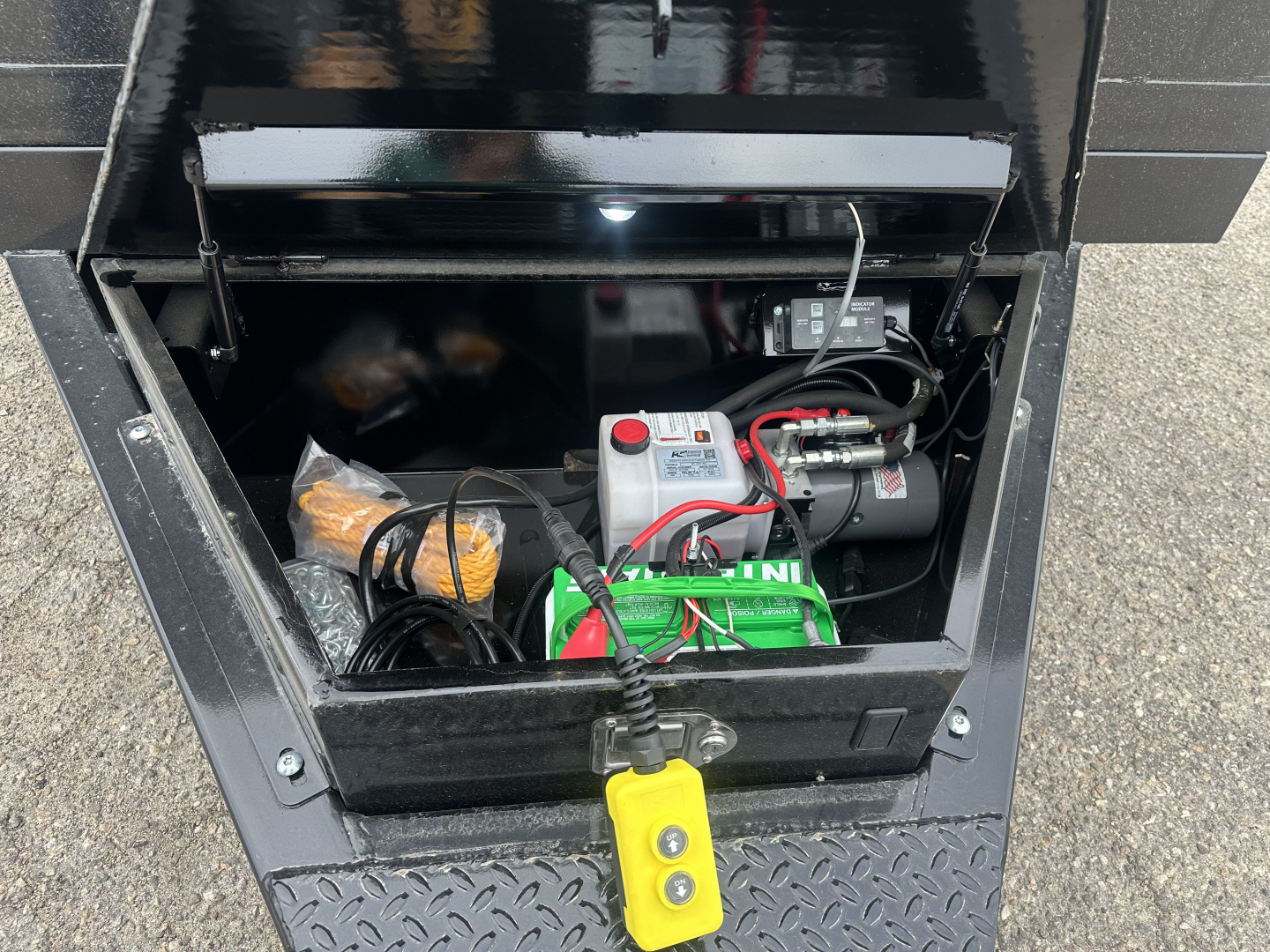 New 2026 Midsota 7x16 15.4K Scissor Lift Dump Trailer