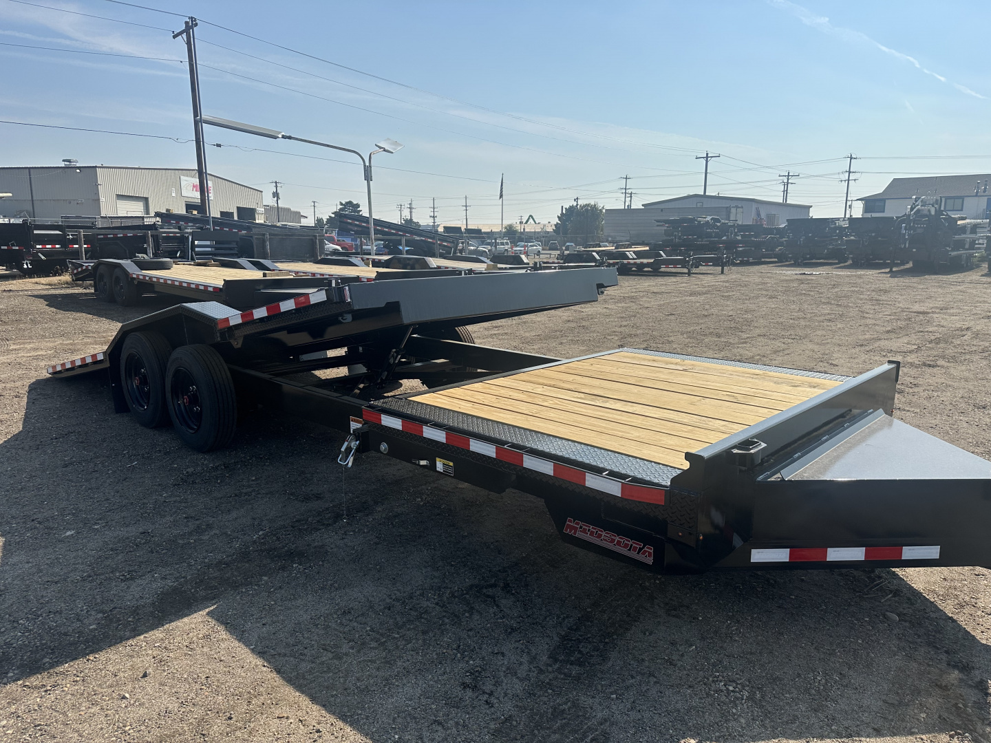 New 2025 Midsota 8.5x24 (6+18) Tilt Drive Over Fndrs Equipment Trailer