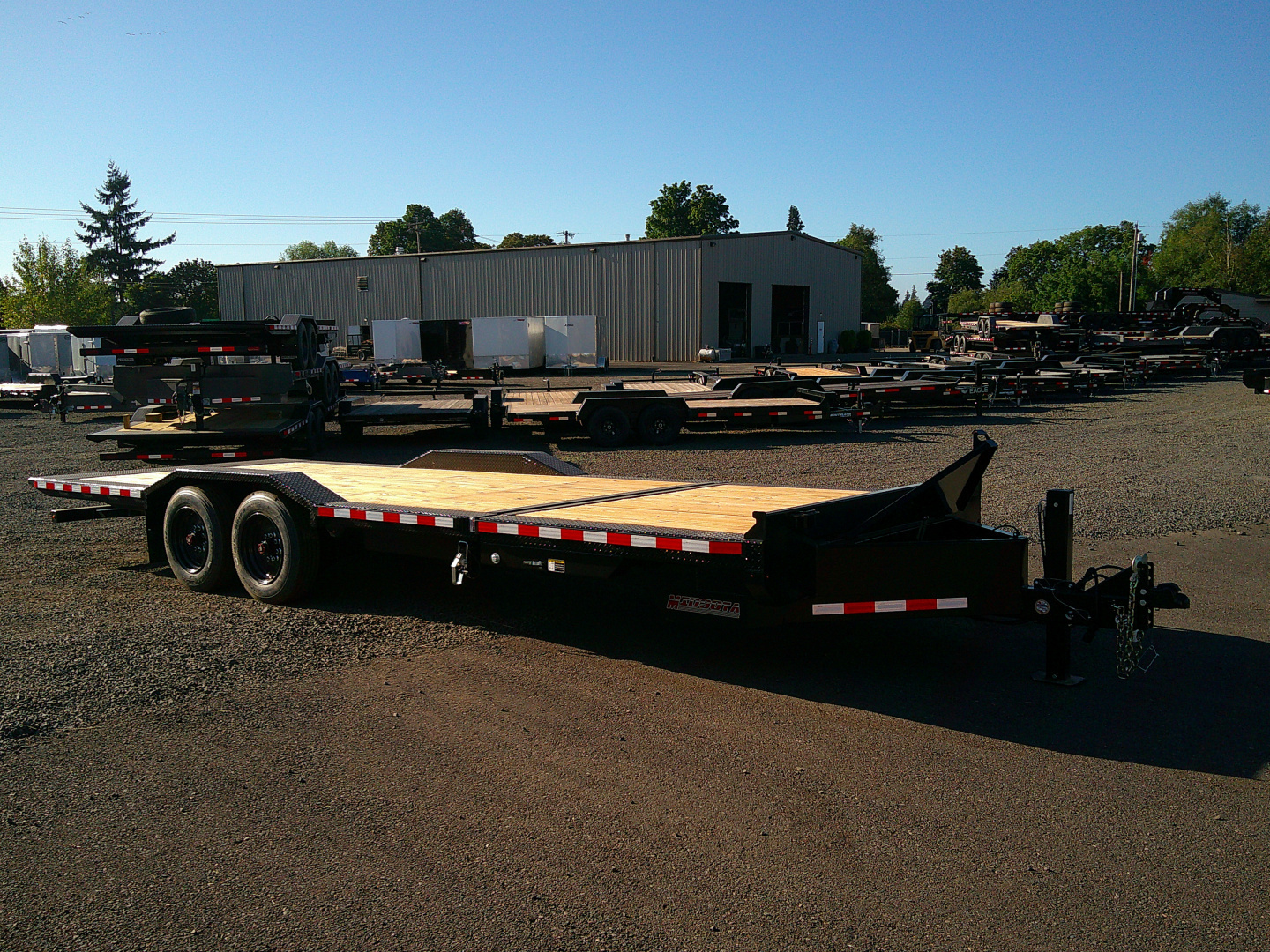 New 2025 Midsota 8.5x24 17.6K HD Equipment Trailer