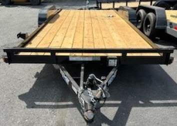 New 2025 Top Hat 7X18 Car Hauler