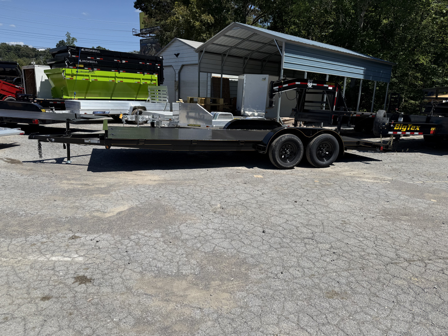 New 2025 P & T Trailers 7K 17+3 CARHAULER STEEL REMOVABLE FENDERS Car Hauler