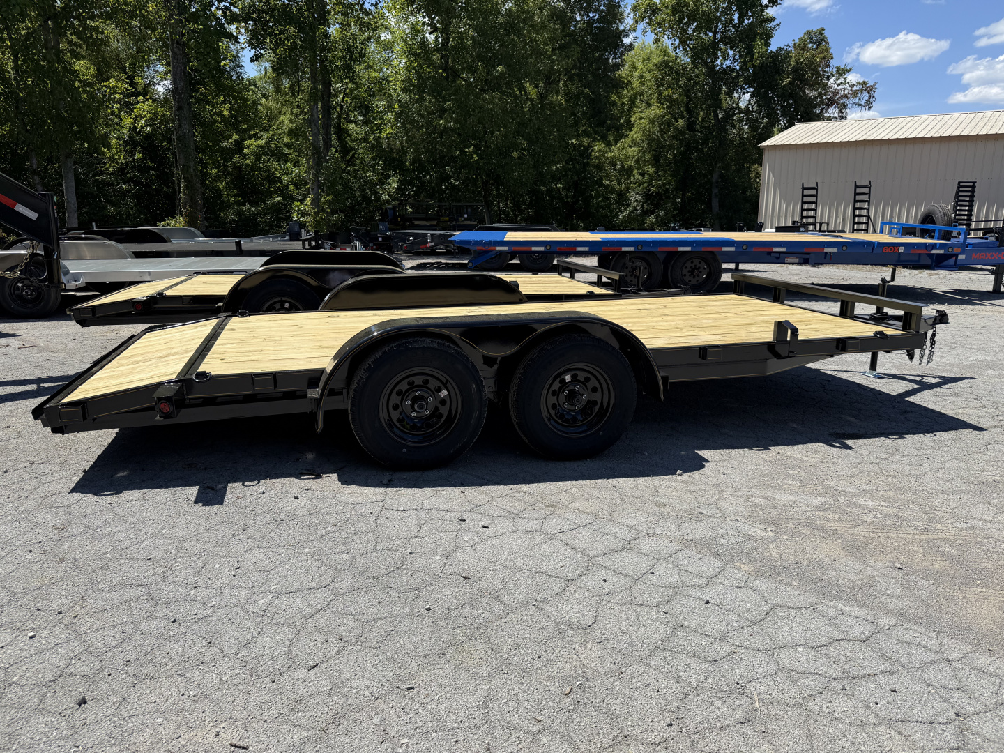 New 2025 P & T Trailers 7K 14+2 CARHAULER WOOD Car Hauler