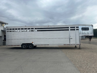 Used 1995 EBY 34' Carriage/Horse Trailer
