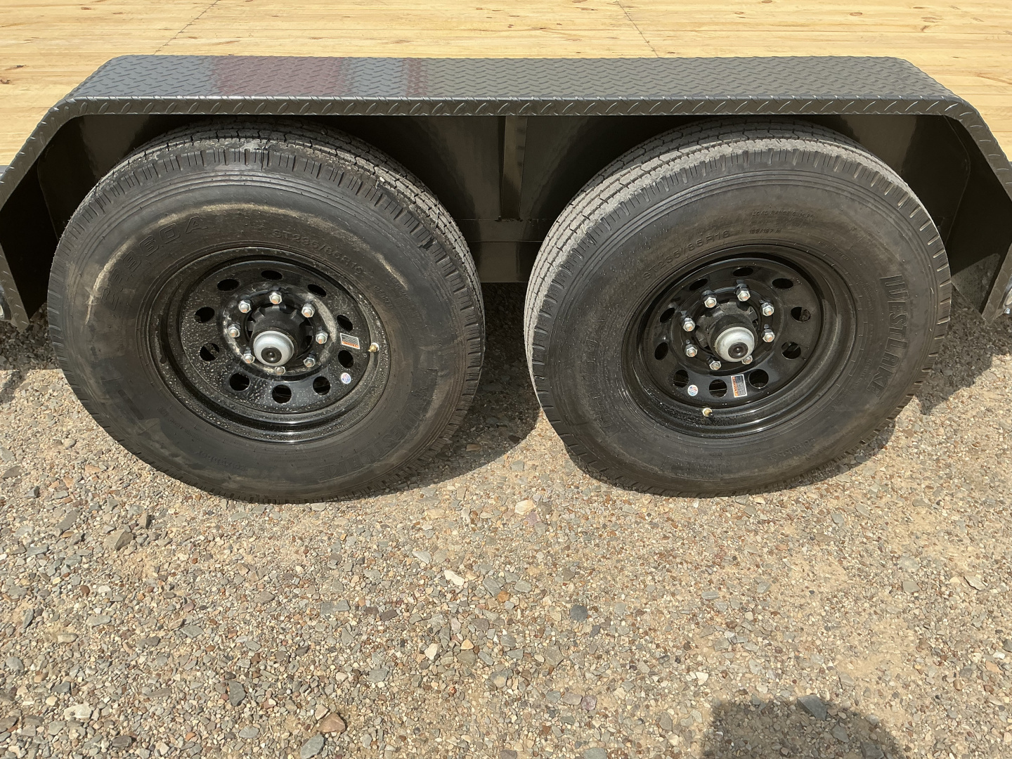 New 2026 MAXX-D 83”x20’ BP Gravity Equipment Tilt – G6X