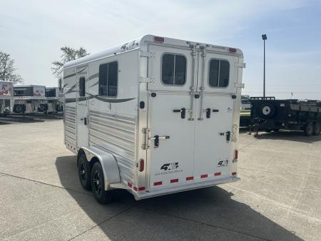 New 2026 4-Star Trailers 2 Horse Straight Load Horse Trailer