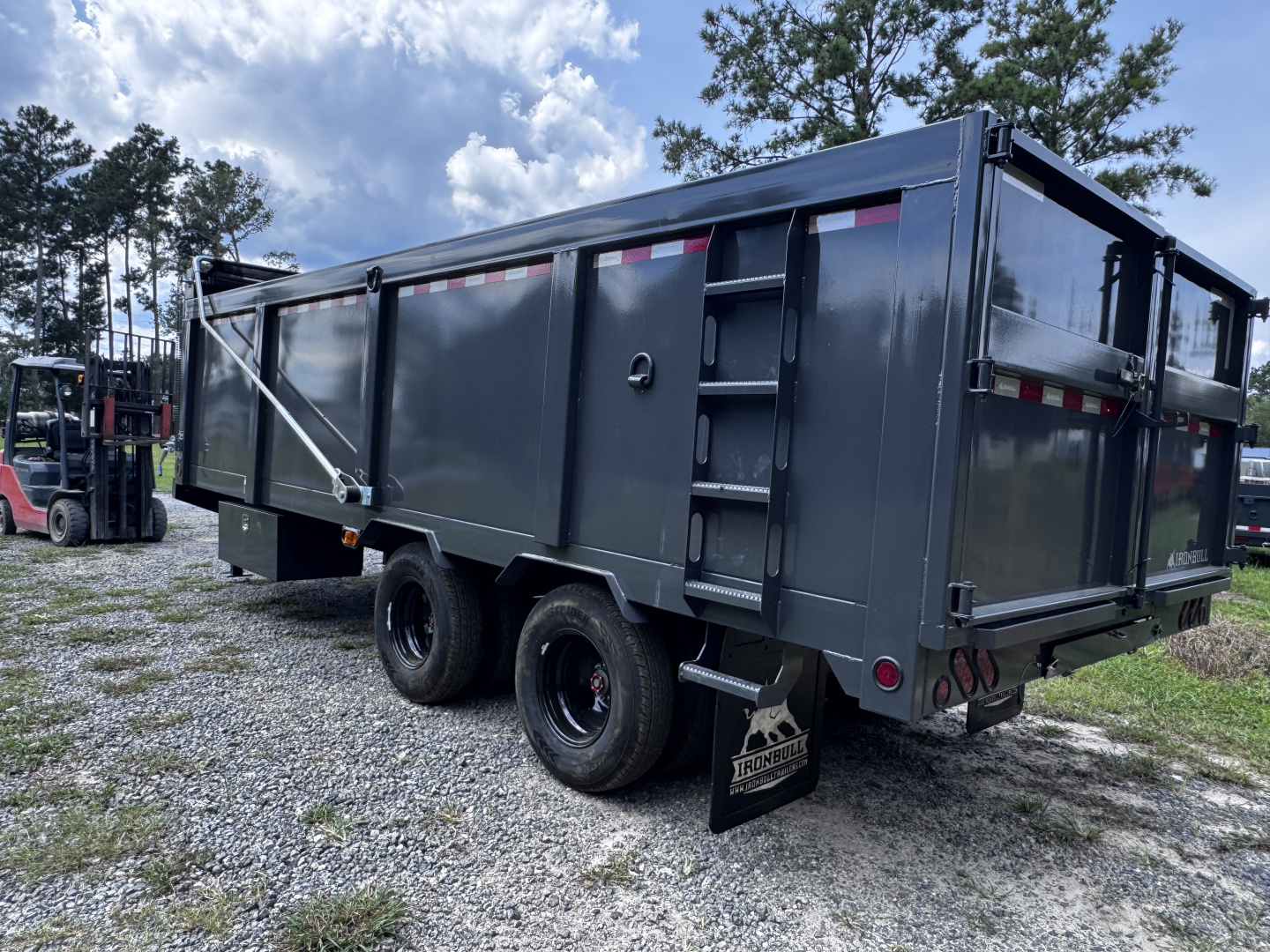 New Iron Bull DMG 102"x20' 20K Gooseneck Dump Trailer