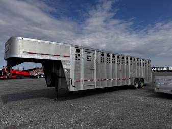 Used 2019 Wilson Trailer Company 30' Stock / Stock Combo Trailer