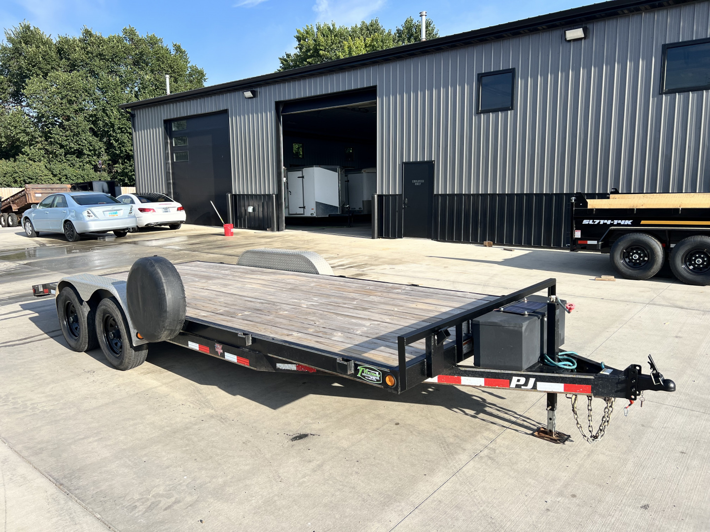 Used 2018 PJ Trailers 20' flat 10K Flatbed Trailer