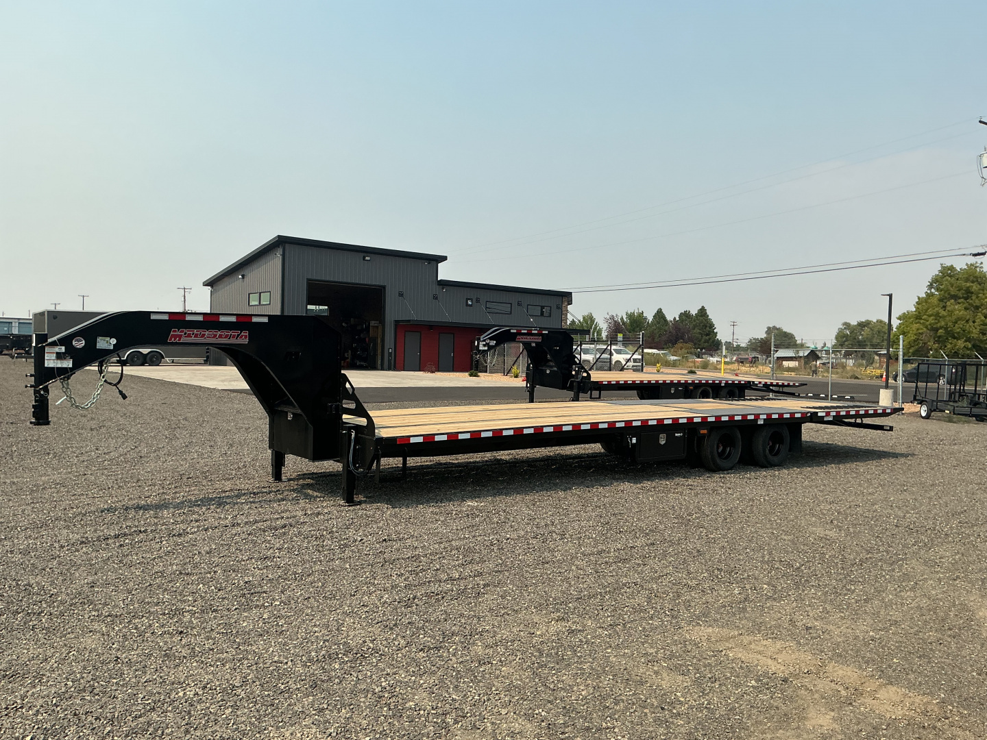 New 2026 Midsota 8.5x36 Tandem Axle 25.9K Deck Over Gooseneck