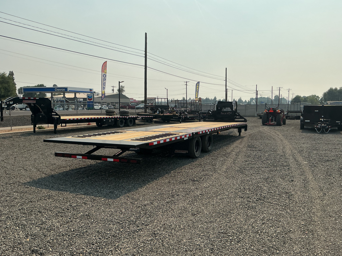 New 2026 Midsota 8.5x36 Tandem Axle 25.9K Deck Over Gooseneck