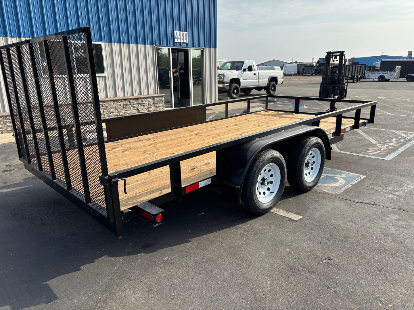 New 2025 Tru 7'x16'x2' Utility Rail 7k