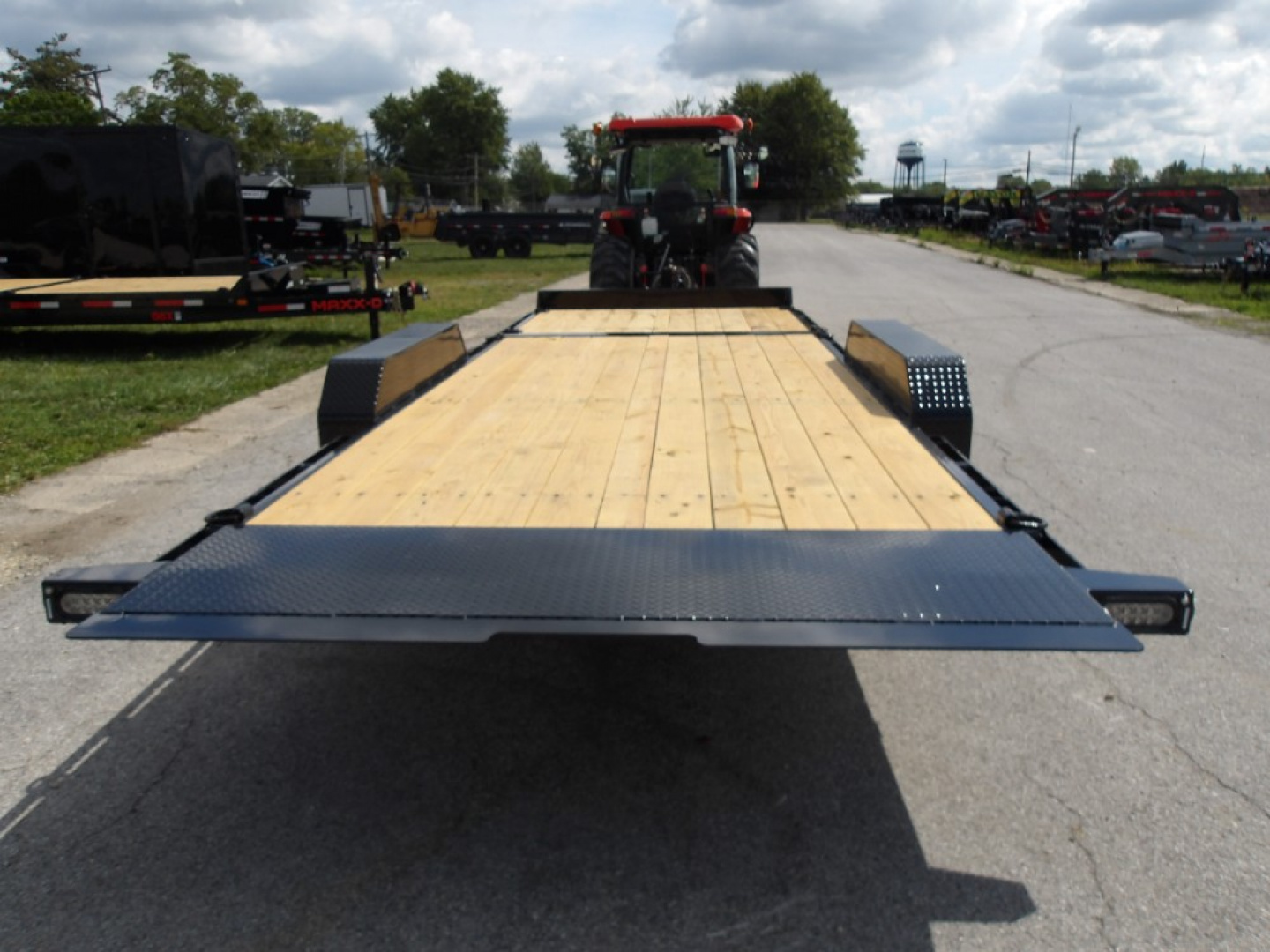 New 2026 MAXX-D G8B8322 Equipment Trailer