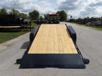 New 2026 MAXX-D G8B8322 Equipment Trailer