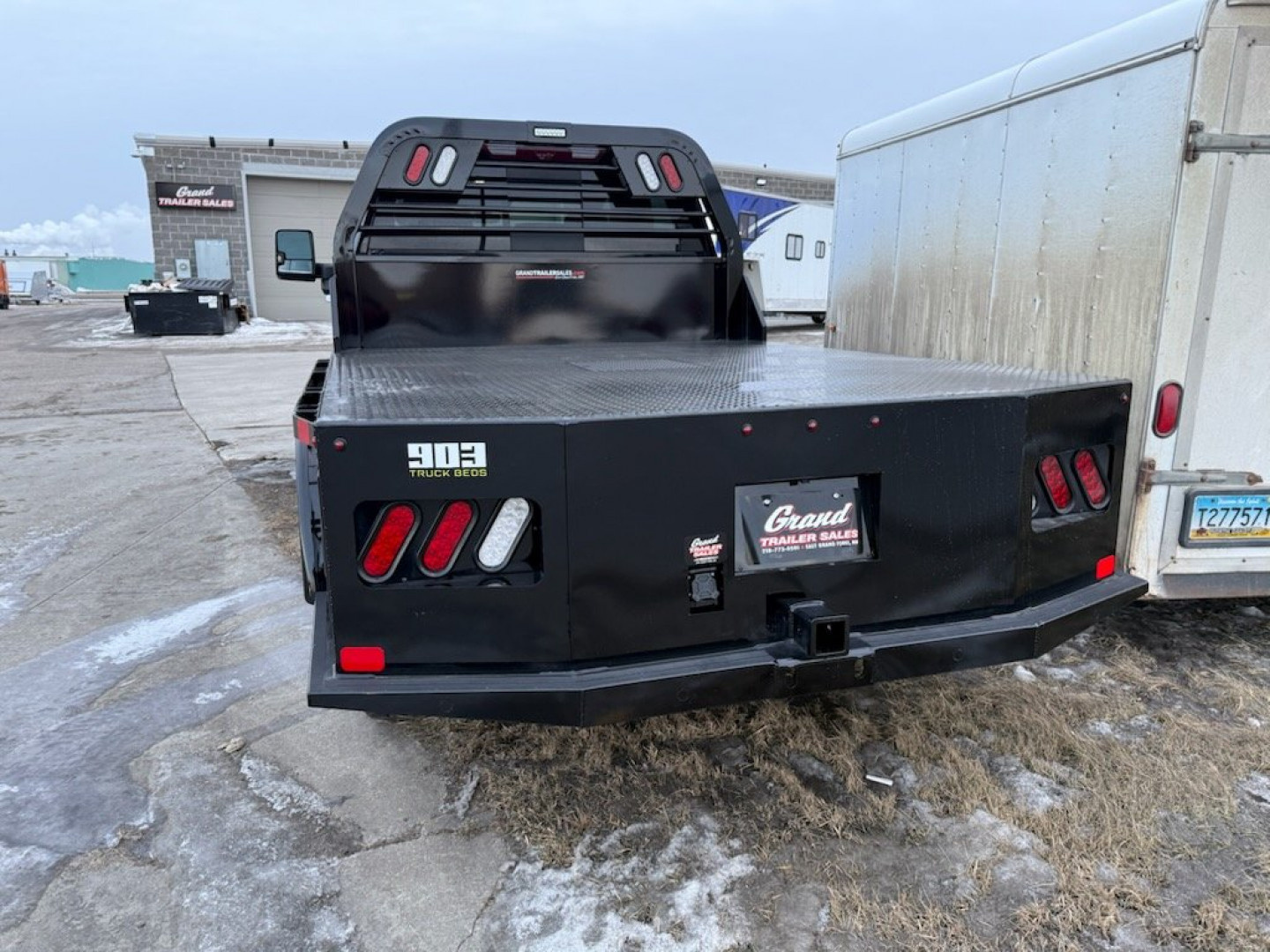 New 903 Truck Beds 903SD DUAL REAR WHEELS