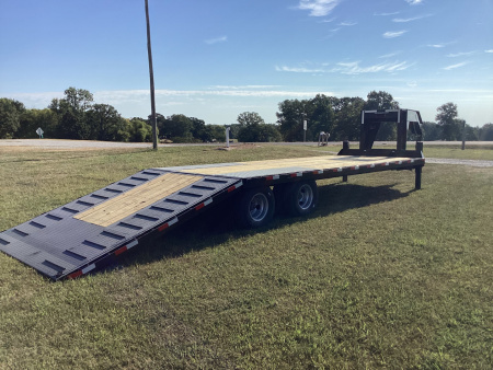 New 2026 H&H Trailers 21+9 Hydraulic Dove GN Deckover Trailer, 25.9K