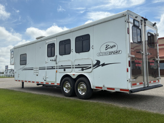 Used 2006 Bison Trailers 3H 10'Living Quarters Horse Trailer