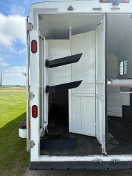Used 2006 Bison Trailers 3H 10'Living Quarters Horse Trailer