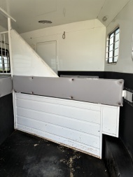 Used 2006 Bison Trailers 3H 10'Living Quarters Horse Trailer