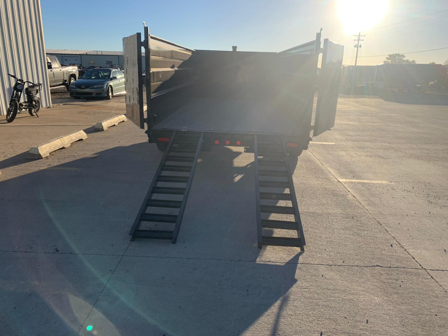 New 2026 PJ Trailers 83" x 16' DT Dump Trailer