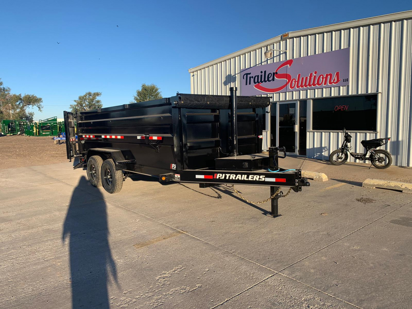 New 2026 PJ Trailers 83" x 16' DT Dump Trailer