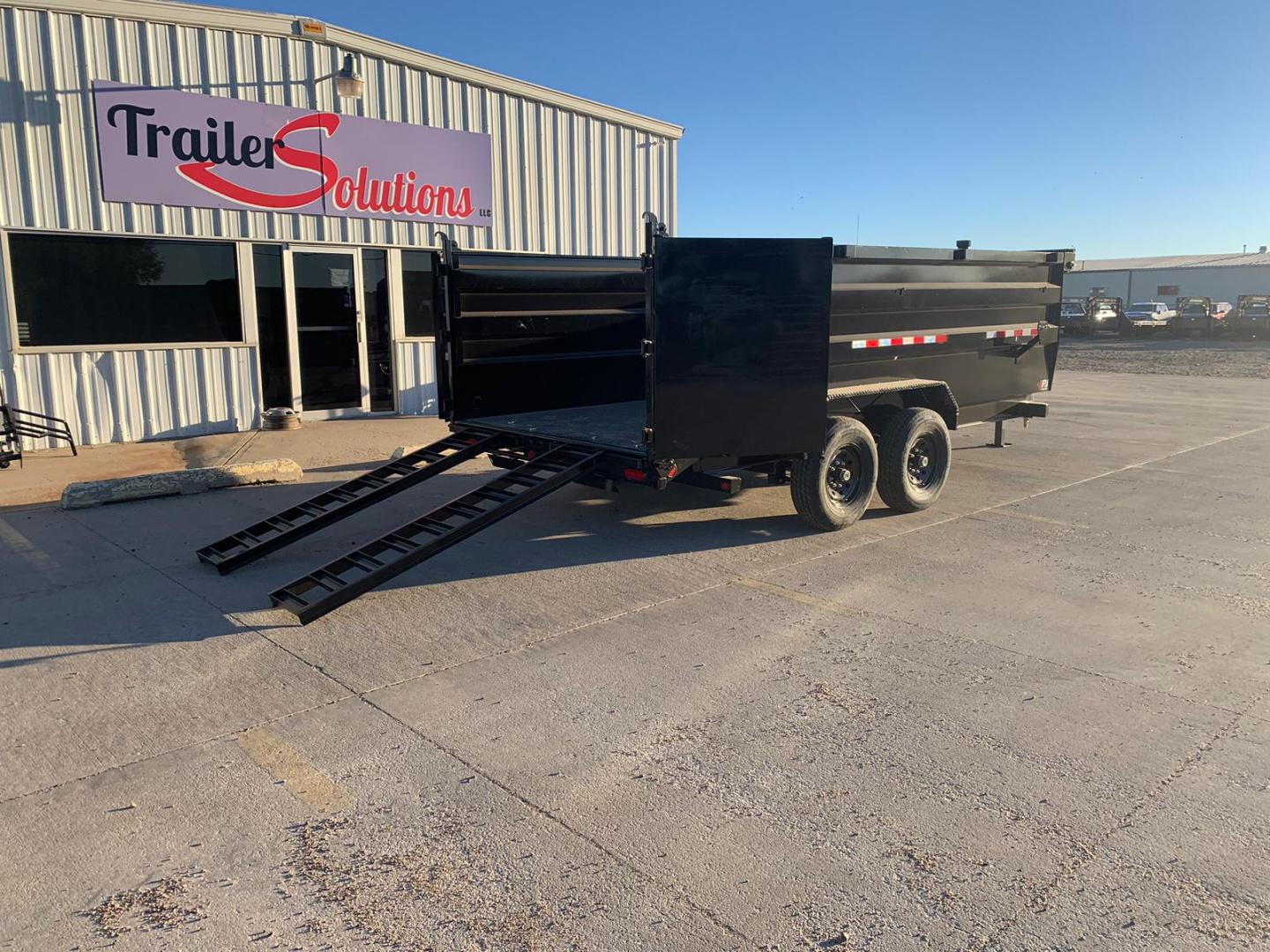 New 2026 PJ Trailers 83" x 16' DT Dump Trailer