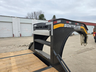 New 2025 Southland Trailers Gooseneck 26' Tandem Dual with Beavertail Gooseneck
