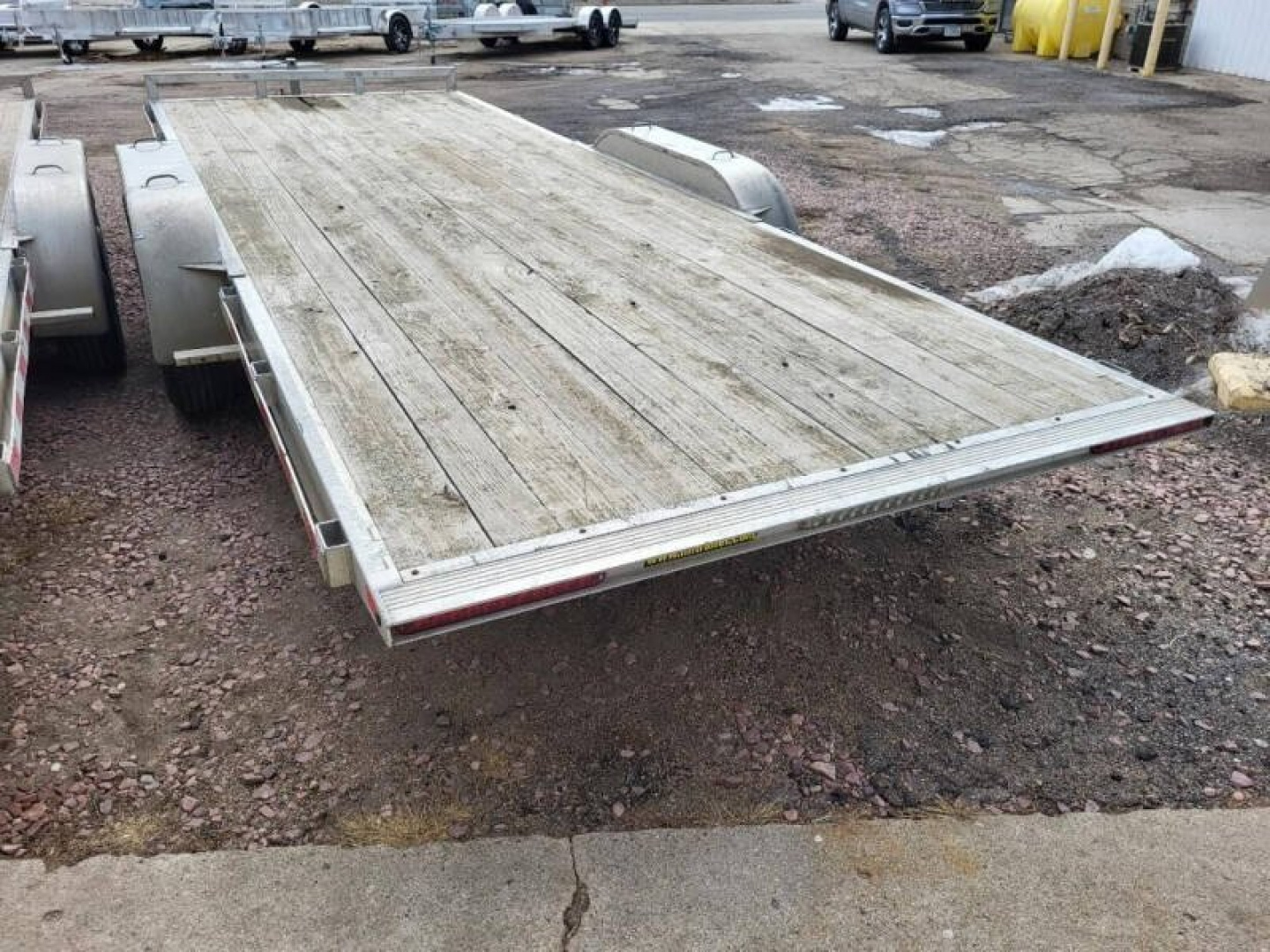 Used 2011 H&H 20' ELECTRIC TILTBED