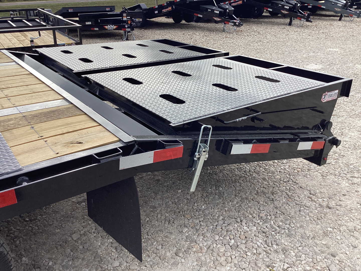 New 2026 H&H 102x25+5 Gooseneck Deckover Trailer, 22.5K GVWR
