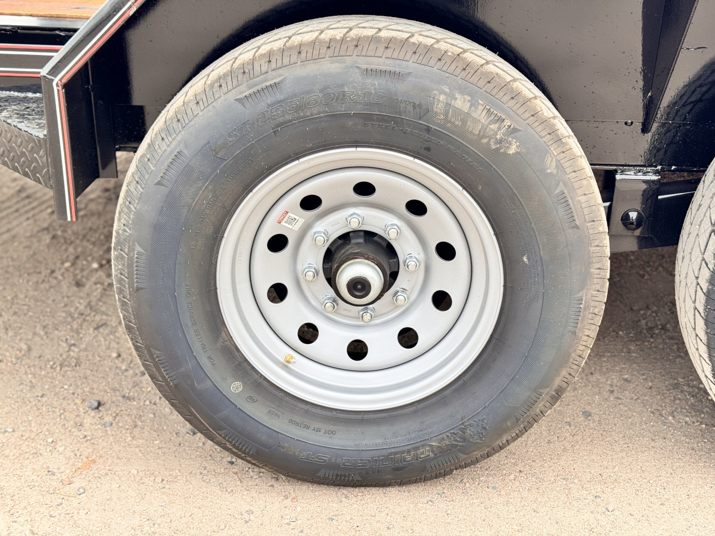 New 2026 Diamond T 7-HD24 SKID-PRO Equipment Hauler MAXX Ramps 15K GVWR