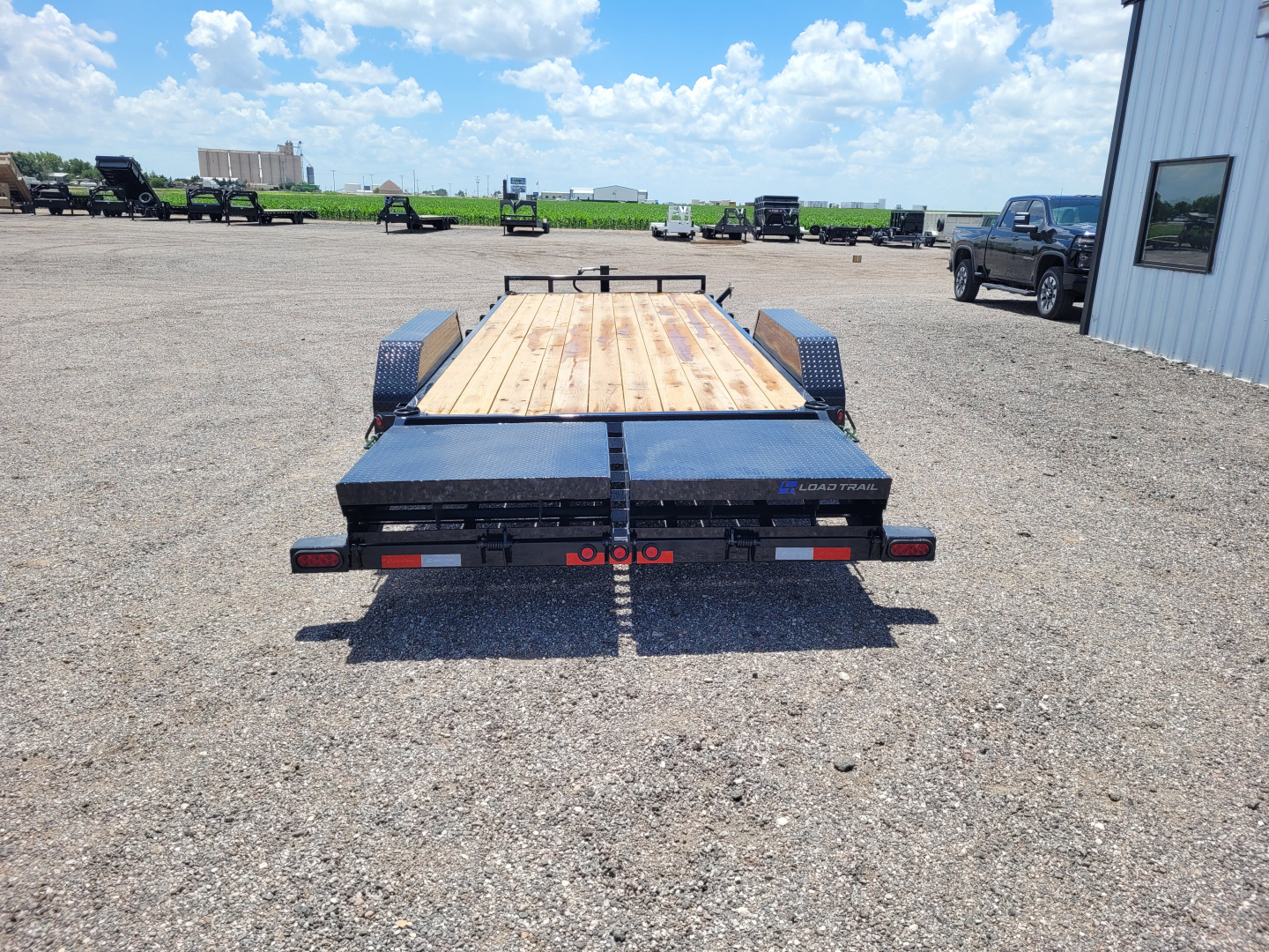 New 2026 Load Trail 83"x22' Carhauler Trailer W/Max Ramps