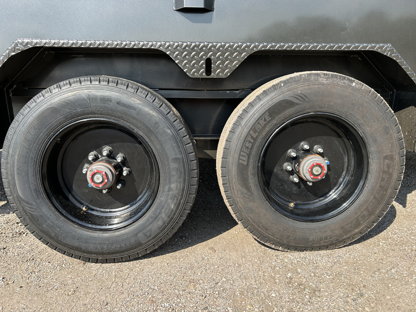 New 2026 MAXX-D DSX 83X20 Dump Trailer