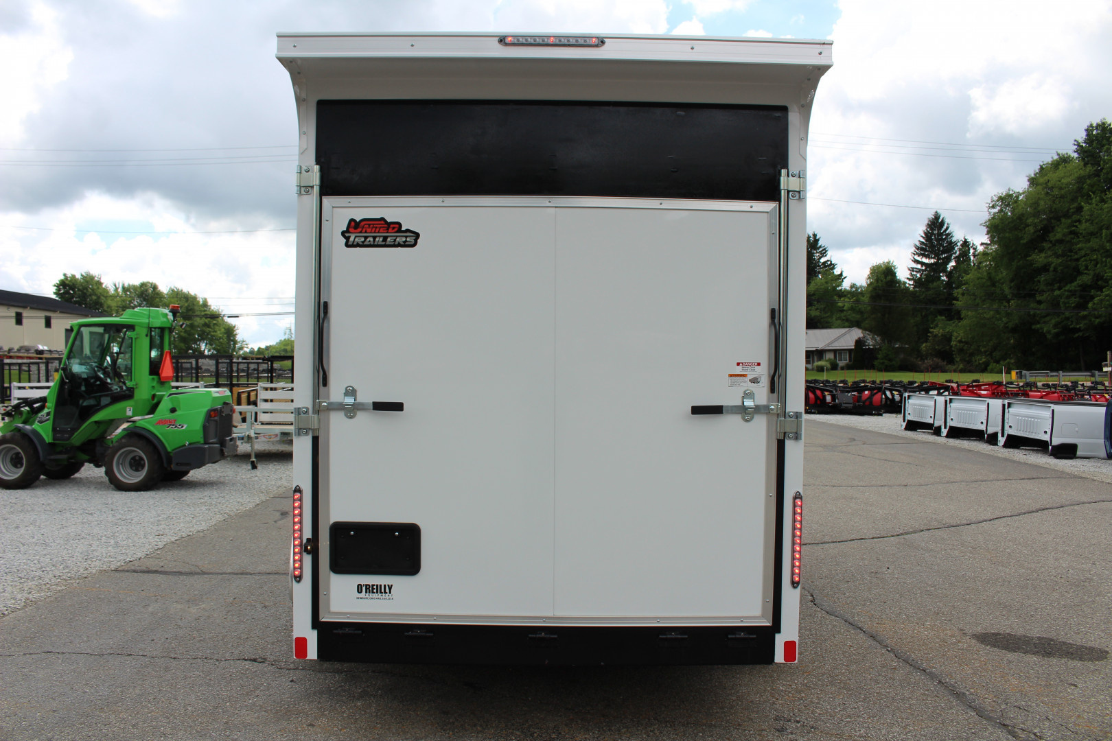 New 2025 United Trailers UXT 7' x 16' Enclosed Trailer - Rear Ramp Door - 9990# GVW