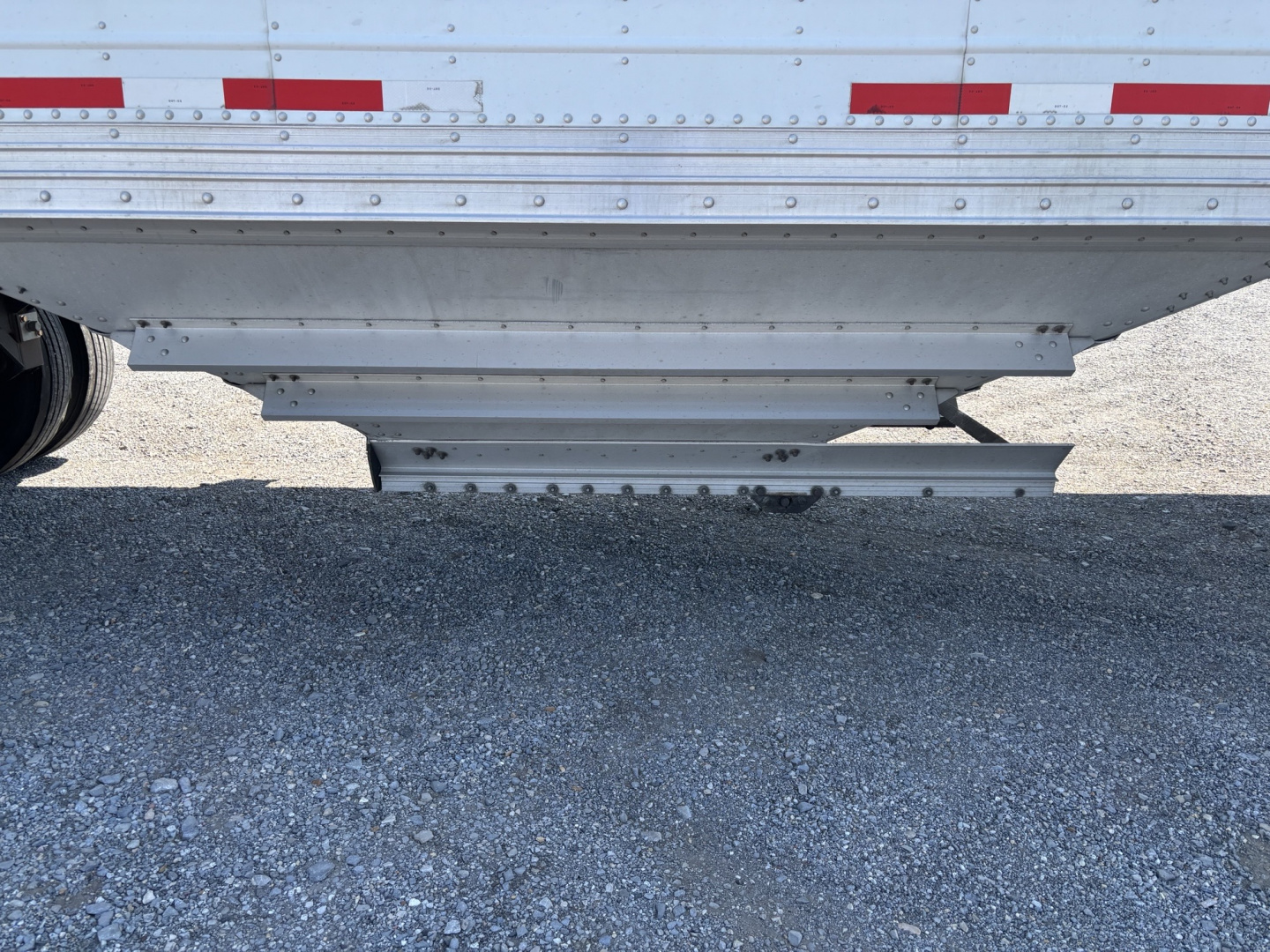 Used 2011 Timpte 42x96x78 Commercial Hopper Trailer