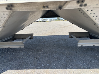 Used 2011 Timpte 42x96x78 Commercial Hopper Trailer
