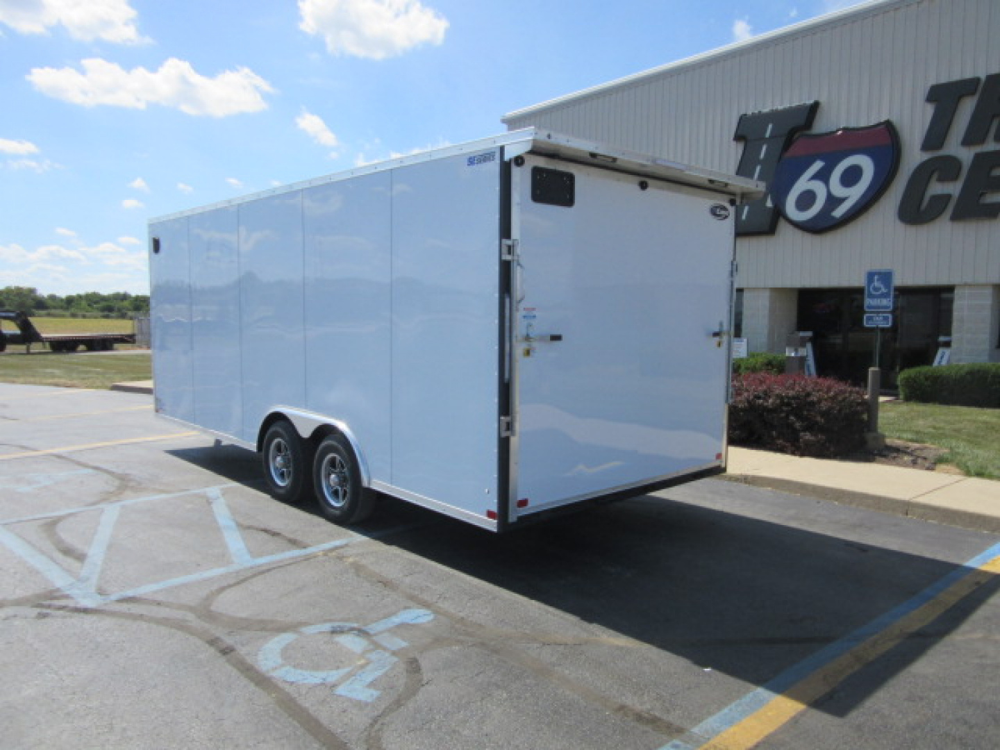 New 2026 ITI Cargo 8.5 x 20 SE Series Y10220HLFCH-TA-100 Car / Racing Trailer 10K