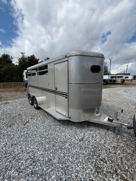 New 2026 Bee 3 Horse Slant Load BP Drops Horse Trailer