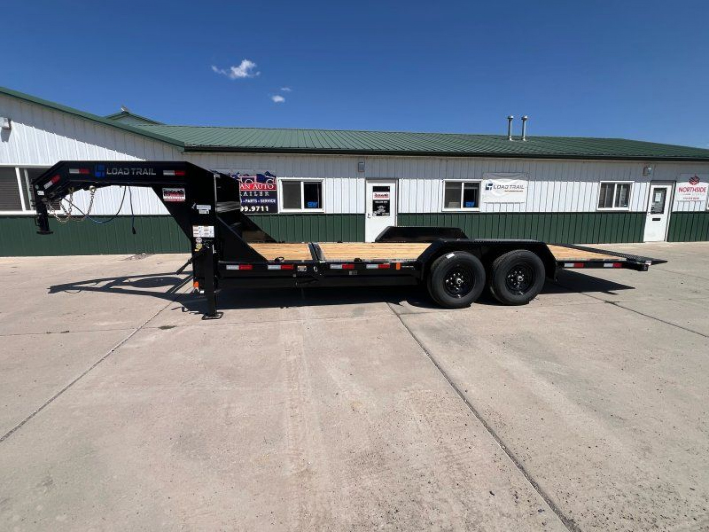 New 2026 Load Trail 83"X20' GN Tilt Gooseneck Bodies