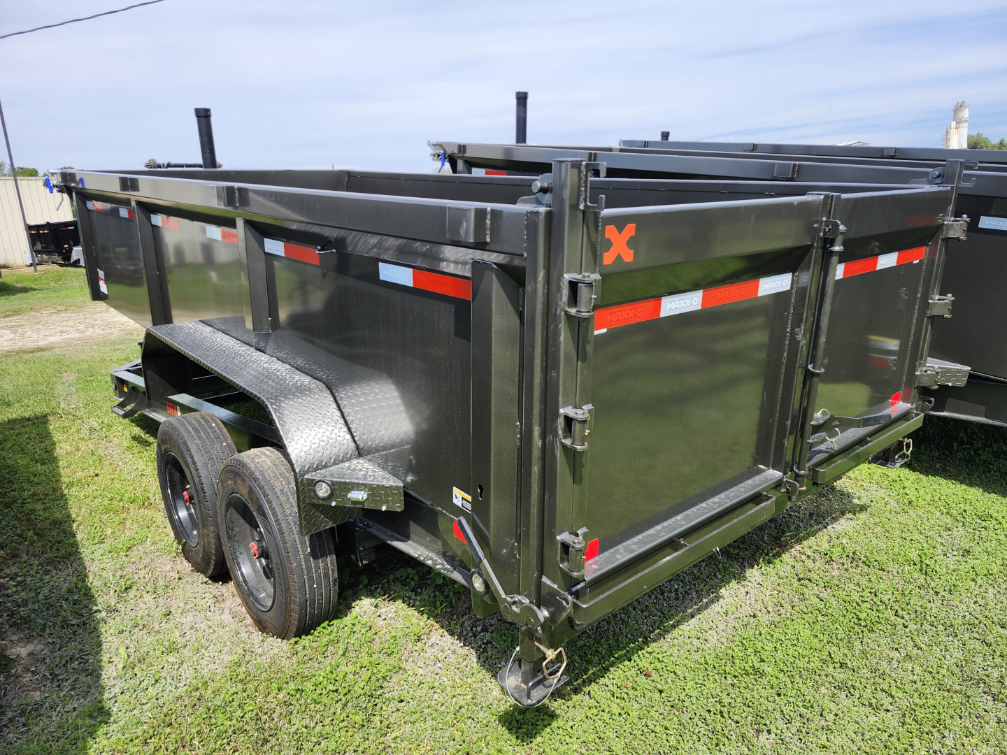 New 2026 MAXX-D DTB8316 83X16 14K Dump Trailer