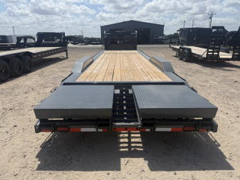 New 2026 Lamar Trailers 102X32 Gooseneck Lowboy Max Ramps 14K Car Hauler