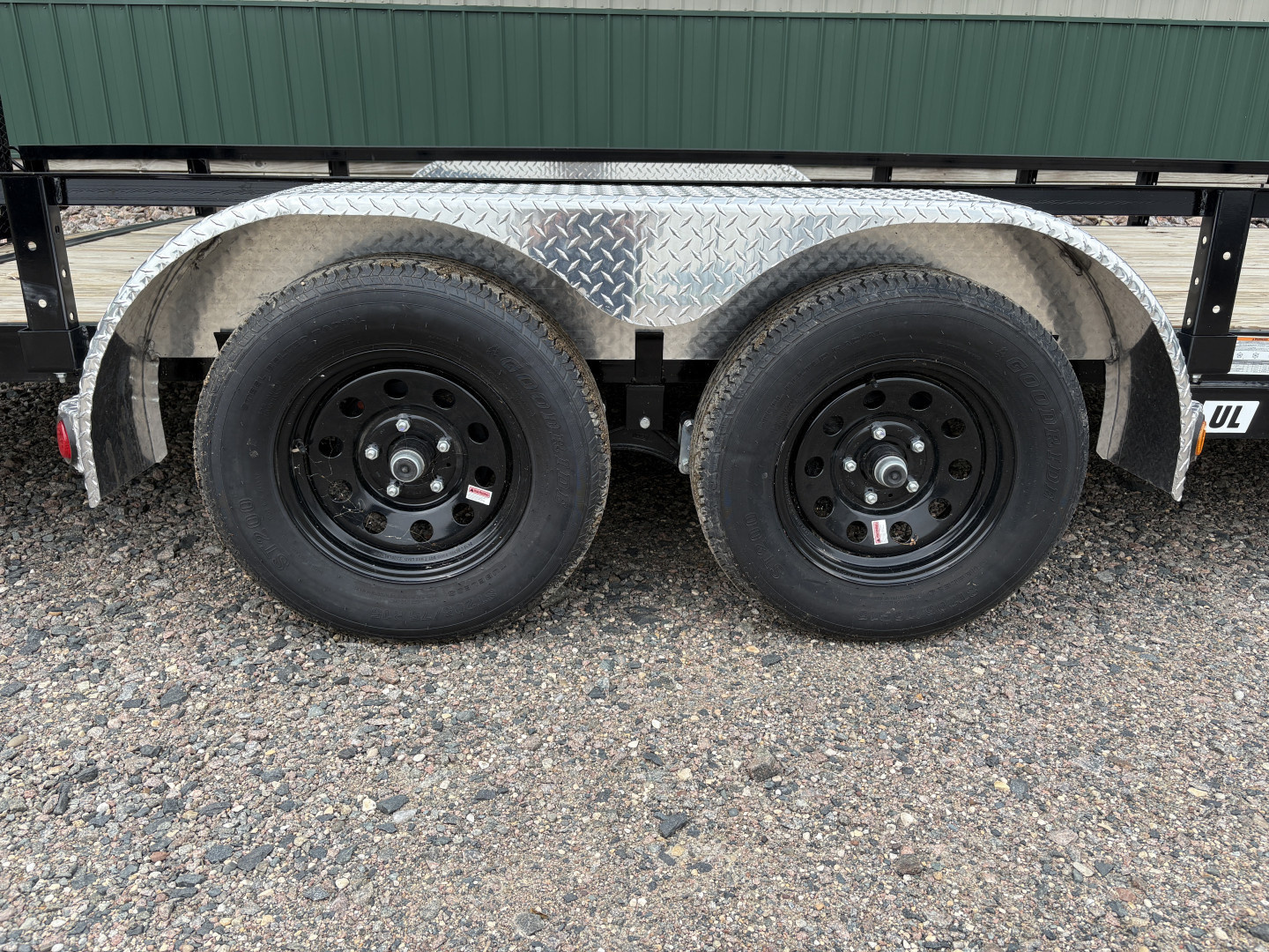 New 2026 PJ 18' x 83" Tandem Utility Trailer - HD Gate