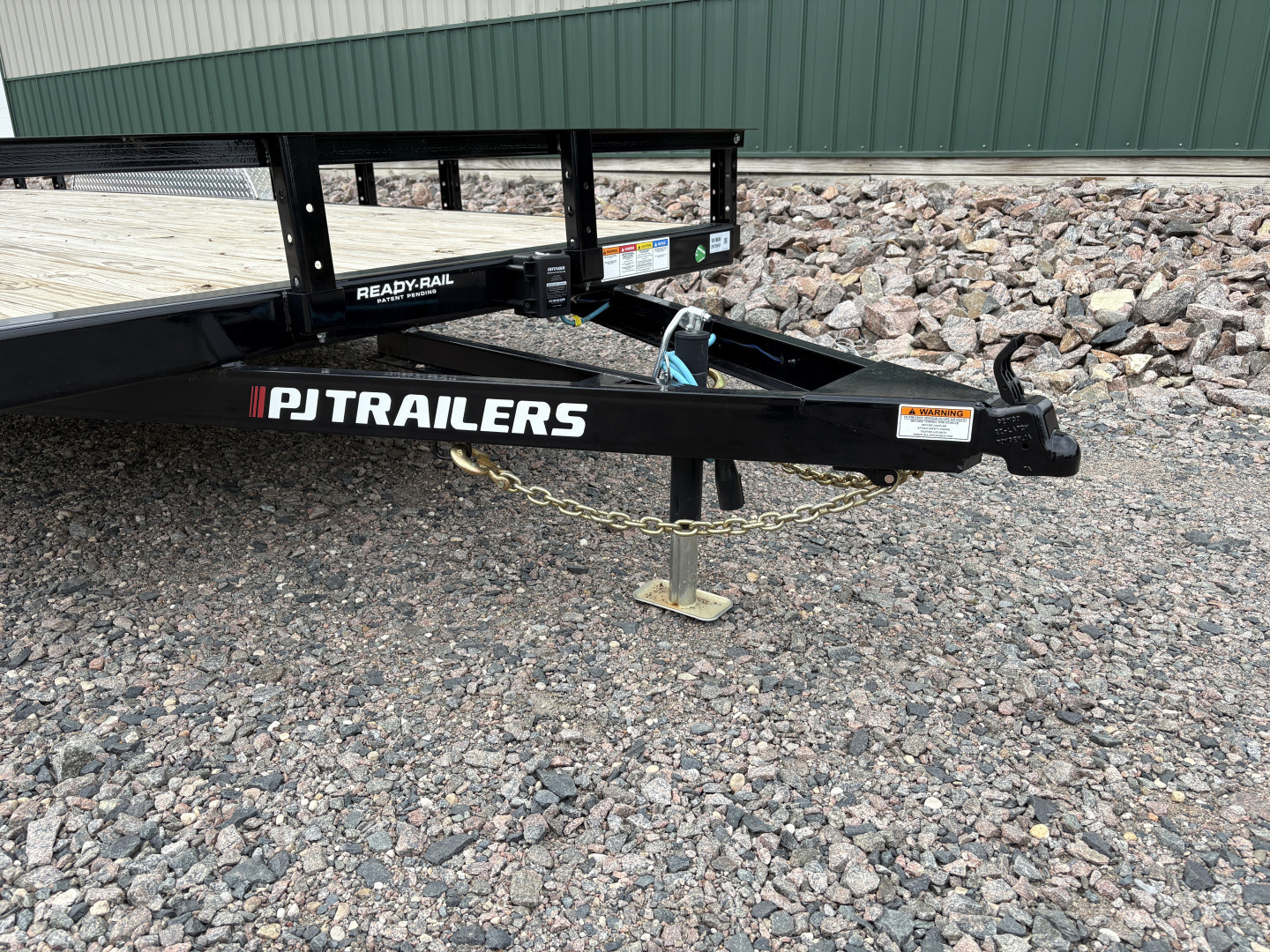 New 2026 PJ 18' x 83" Tandem Utility Trailer - HD Gate