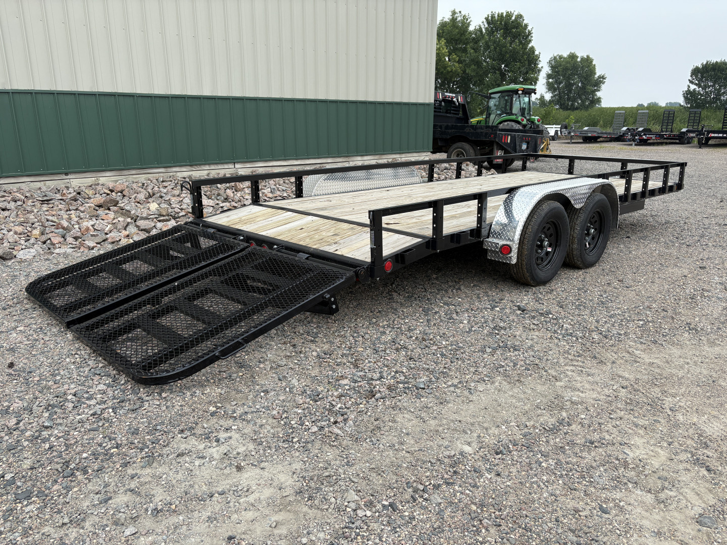 New 2026 PJ 18' x 83" Tandem Utility Trailer - HD Gate