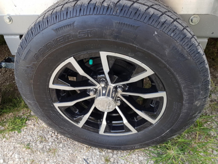 New 2025 Sure-Trac 82x18 Aluminum Power Tilt Car Hauler