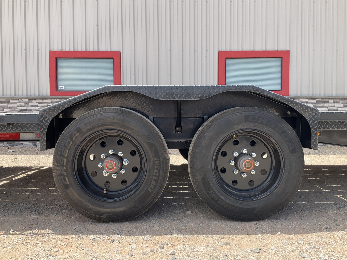 New 2024 Diamond C 102"x28' GN Extreme Duty Equipment Trailer - LPX-GN210