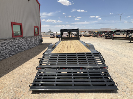 New 2024 Diamond C 102"x28' GN Extreme Duty Equipment Trailer - LPX-GN210