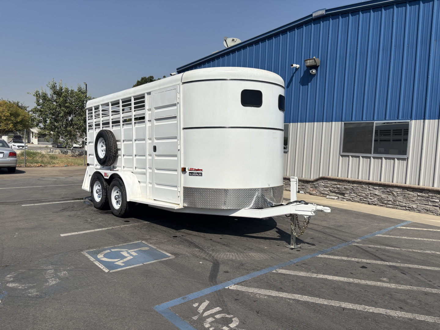 New 2025 GR 16' Horse Trailer w/ Tack Room
