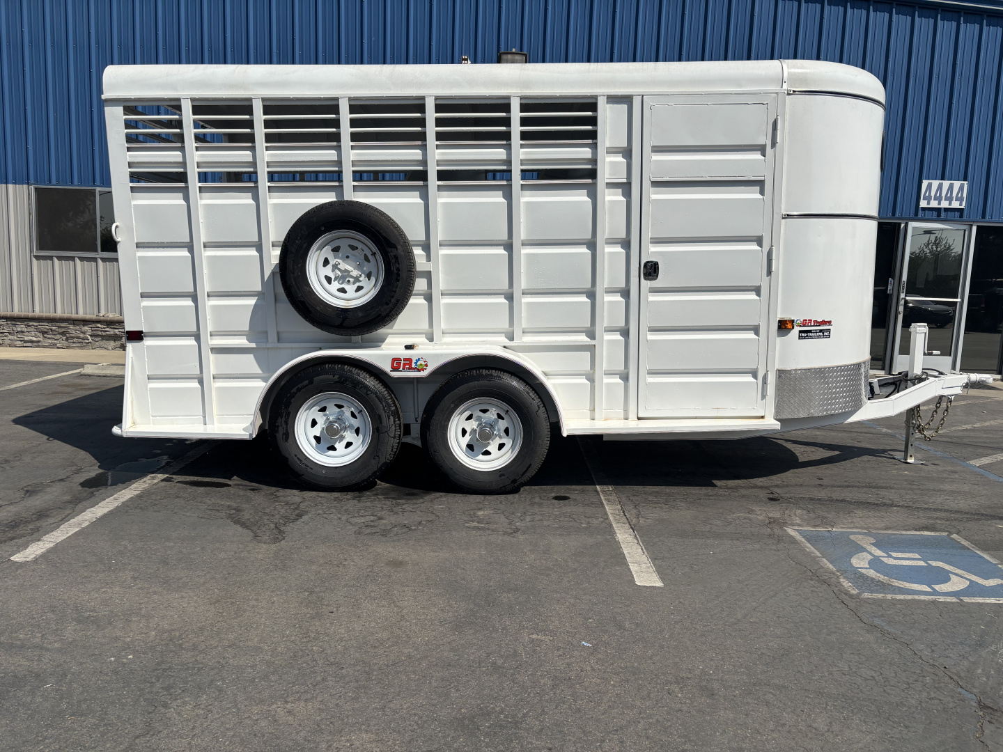 New 2025 GR 16' Horse Trailer w/ Tack Room