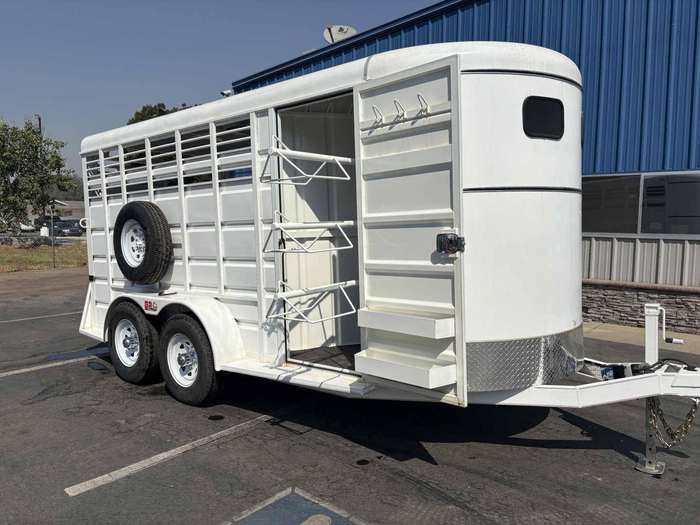 New 2025 GR 16' Horse Trailer w/ Tack Room